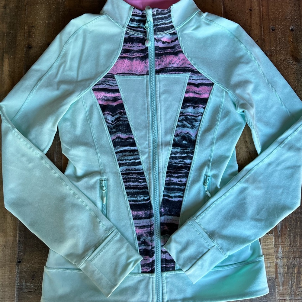 Ivivva Girl’s Perfect Your Practice Zip Up Jacket, size 14